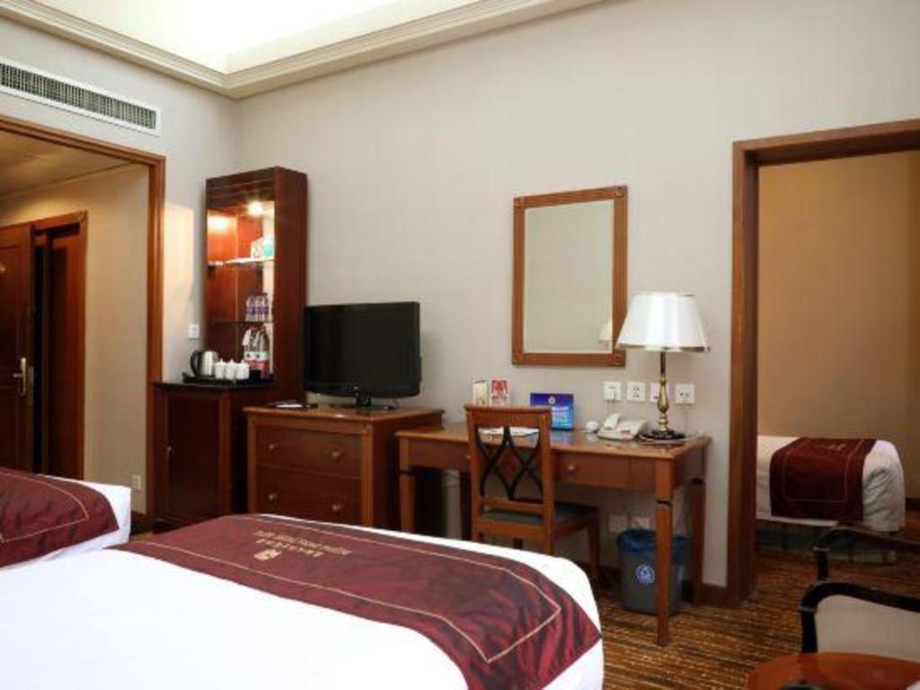 Jianguo Qianmen Hotel Pekín Exterior foto